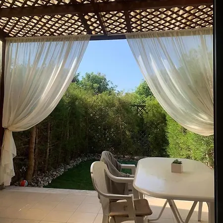 Paphos Elysia Park 2 Bedroom And Garden Exterior photo